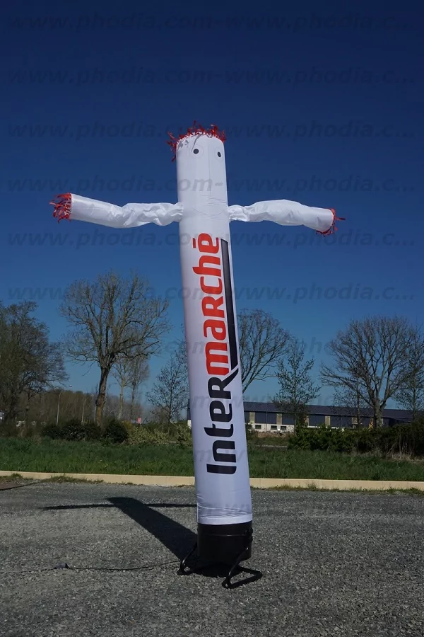 bonhomme qui danse 4m 1 jambe intermarché