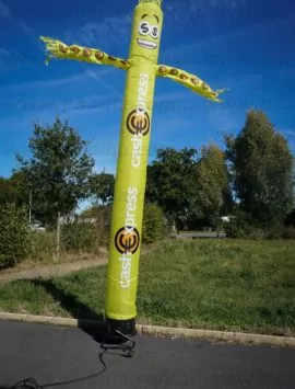 airdancer 5m cash express jaunes avec des cheveux