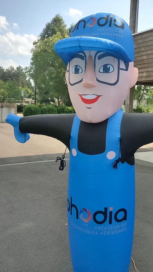 bonhomme gonflable animé